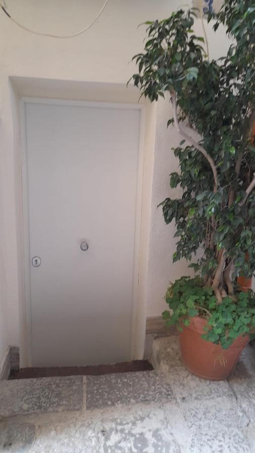 Casa Vacanza Giulia Apartment Palermo Exterior photo